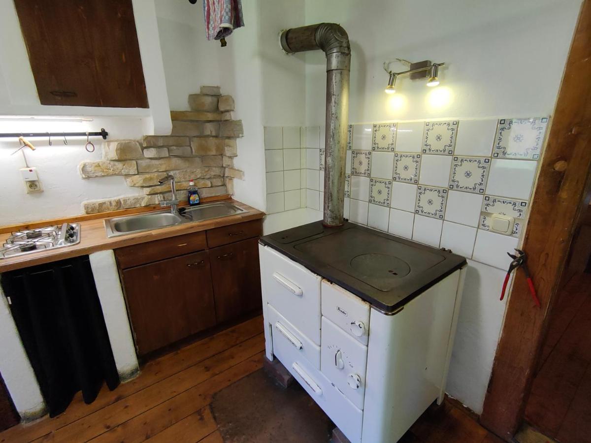 Gemuetliche Ferienwohnung Mit Kamin Und Garten Garmisch-Partenkirchen Bagian luar foto